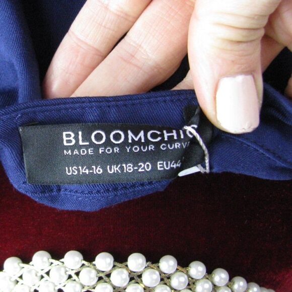 NWT BloomChic blue and white embroidered dress 14 - Picture 10 of 10